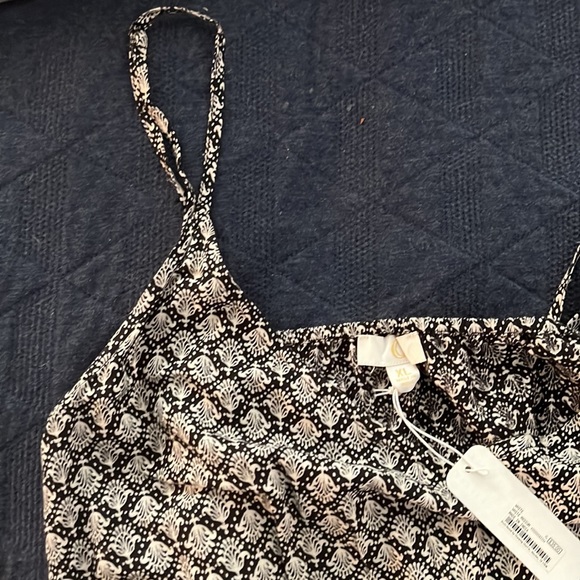 Black and white dress - Picture 3 of 6